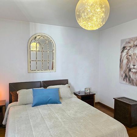 Alunita & Pirita, Habitacion Con Jardin, Terraza Y Wifi En Zona Tranquila Y Centrica Nazaret Kültér fotó