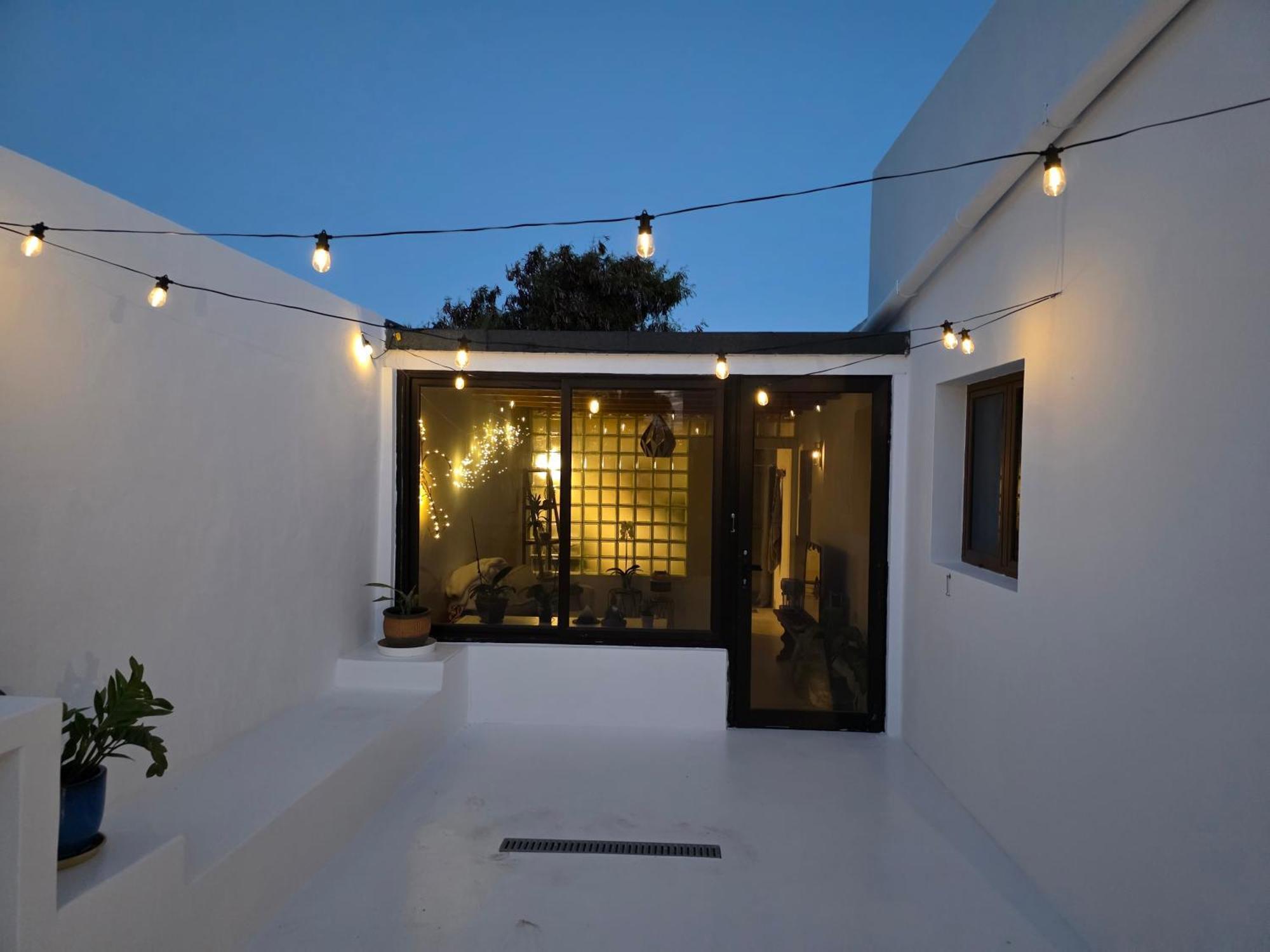 Alunita & Pirita, Habitacion Con Jardin, Terraza Y Wifi En Zona Tranquila Y Centrica Nazaret Kültér fotó